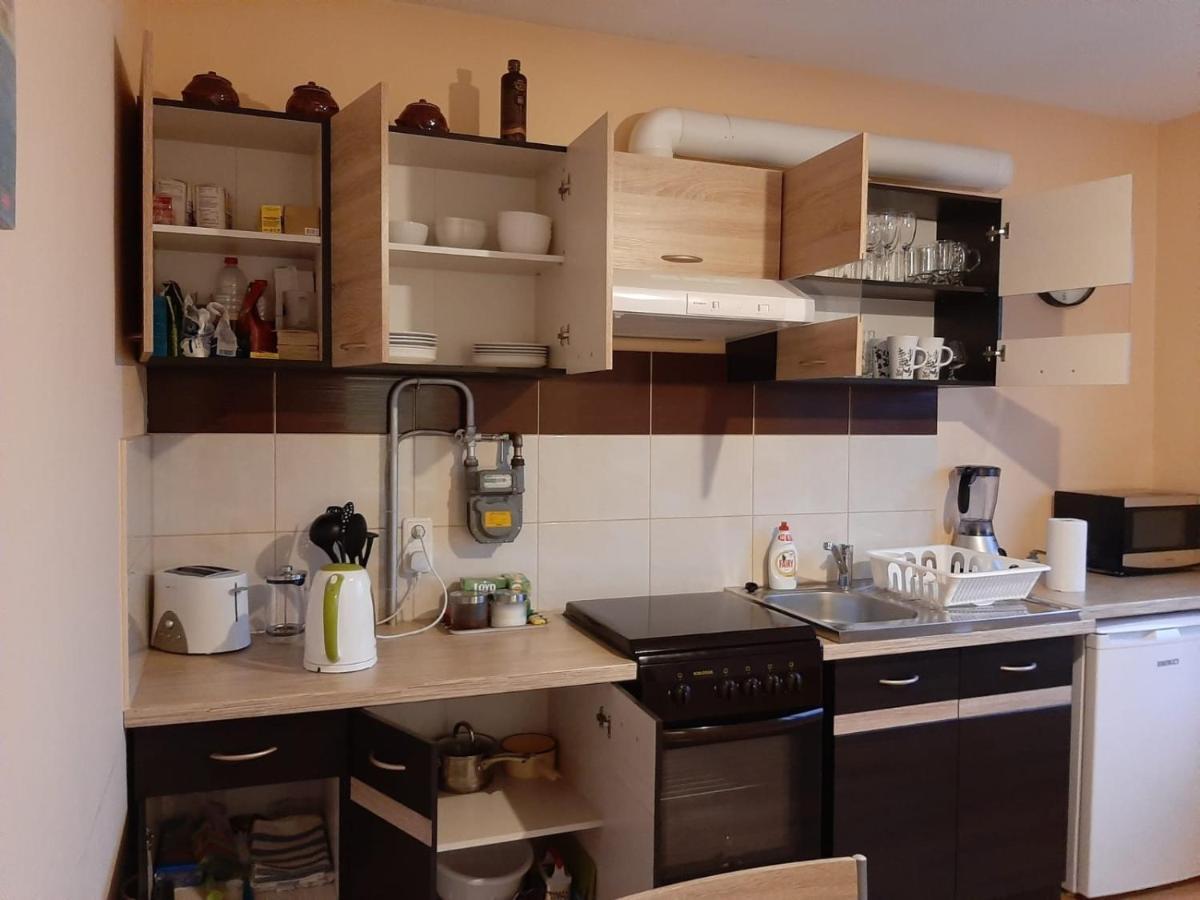 Ergli Apartment Extérieur photo